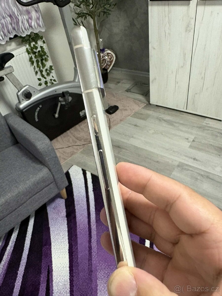 Google pixel 8 pro - 8