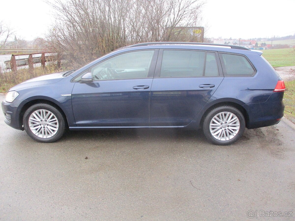 VW Golf VII kombi 1.2TSi 81kW VÝHŘEV 6st.MAN 2015 - 8