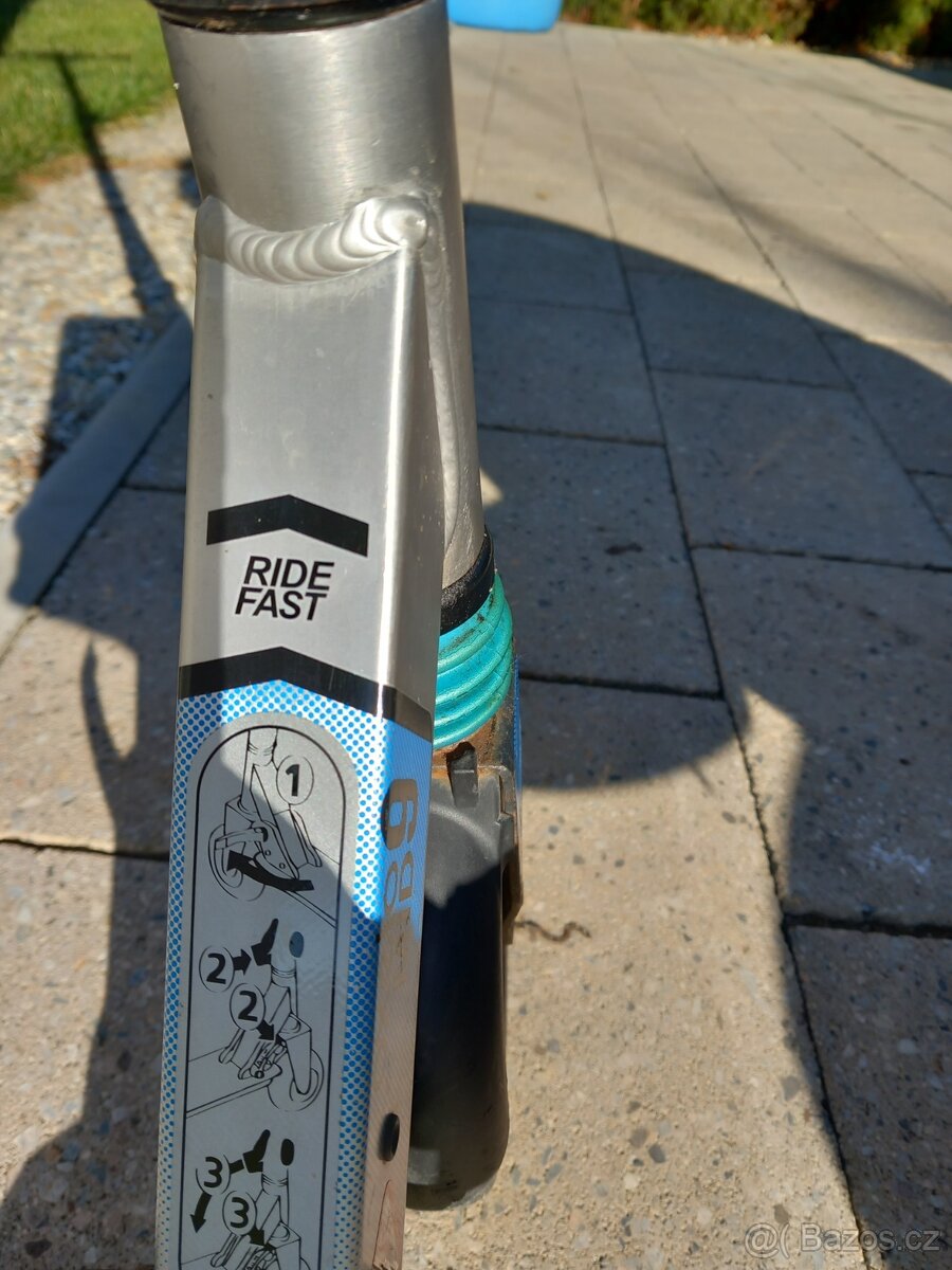 Koloběžka Oxelo. - 8