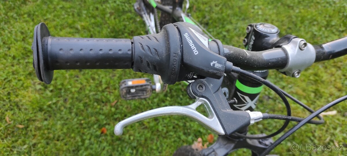 Kolo- zn. Lader Fox - 8