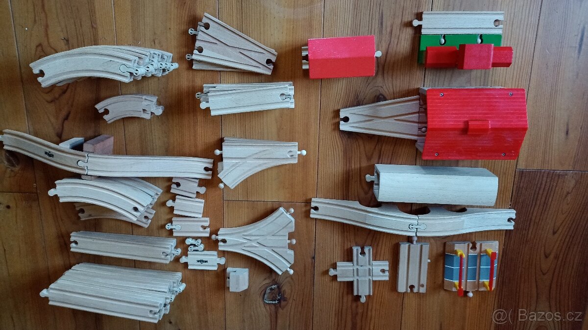 Dřevěné vláčky sada - 8