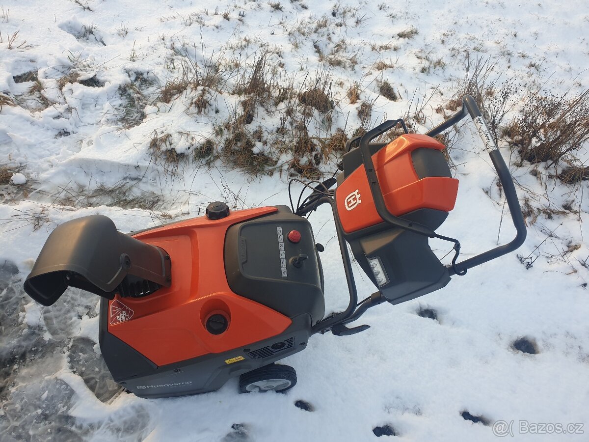 Sněhová fréza Husqvarna - 8