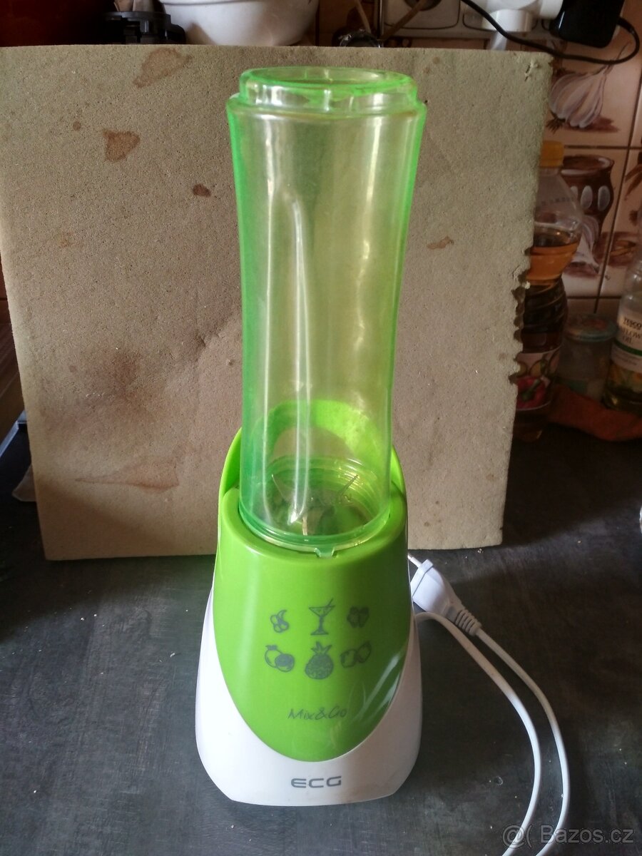 Stolní smoothie maker mixér - 8