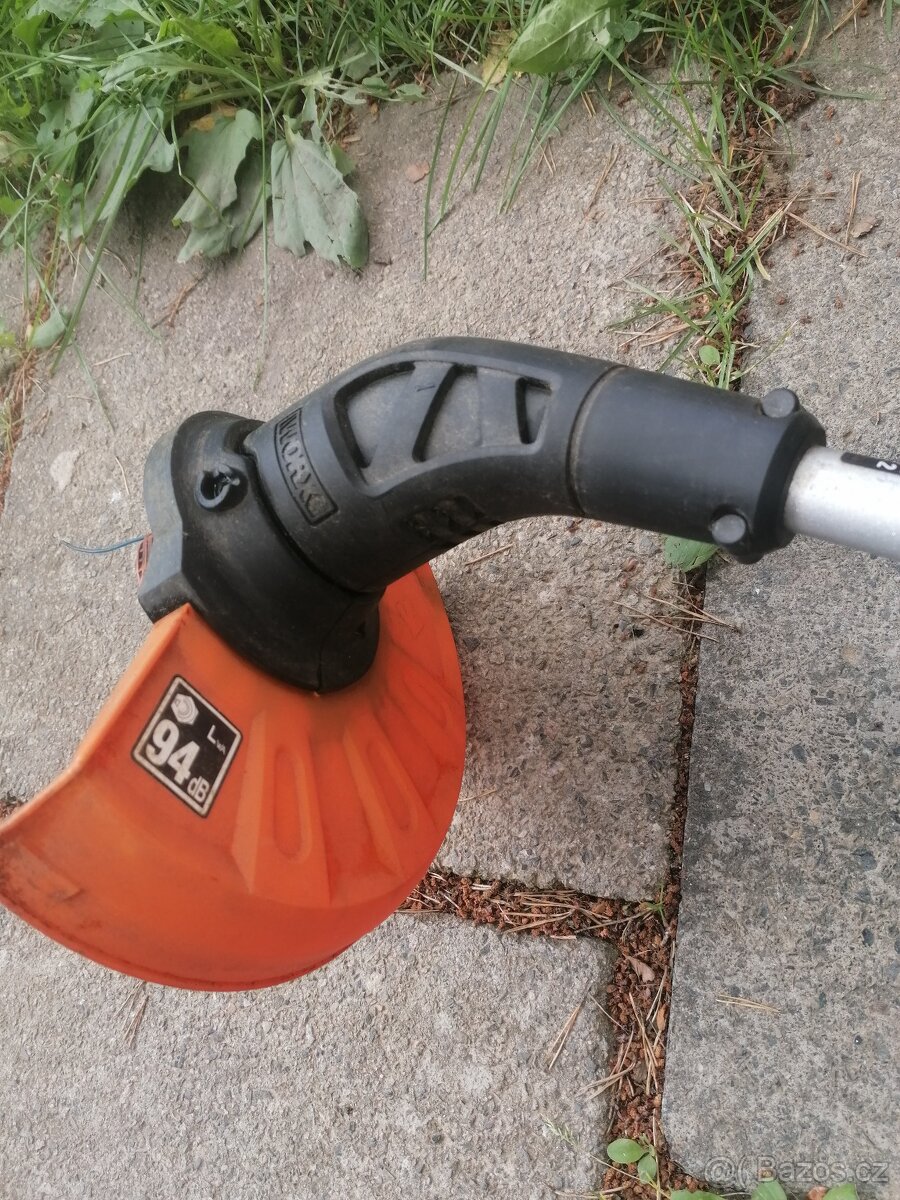 Sekačka/vyžínač - bateriový Worx - 8
