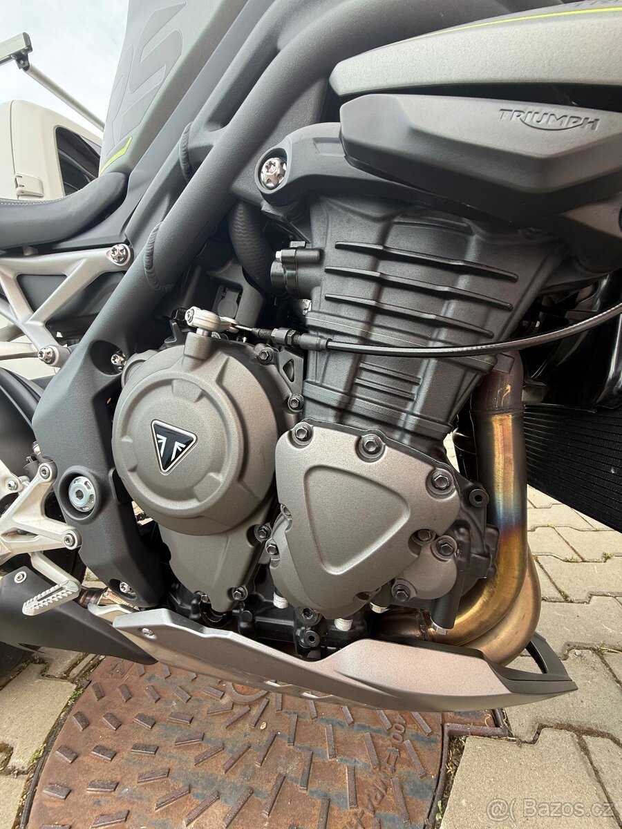 Triumph Speed Triple 1200 RS - 8