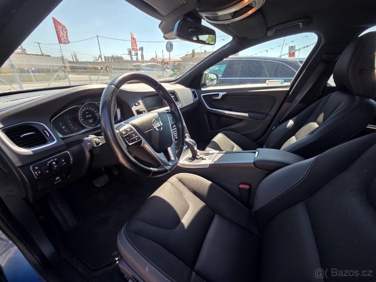 Volvo V60 2.0 D4- 120kw- NAVIGACE- A/C- SUPER - 8