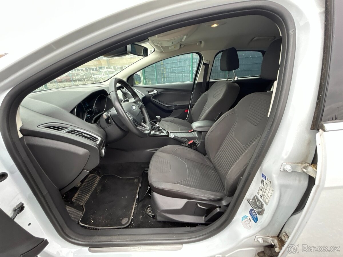 Ford Focus Turnier 1.0 EcoBoost Titanium 125PS - 8