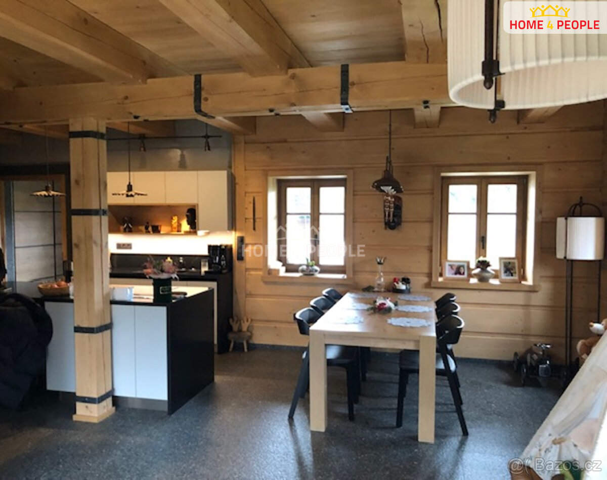 Prodej Roubenky 388 m2 pozemek 1680 m2 - 8