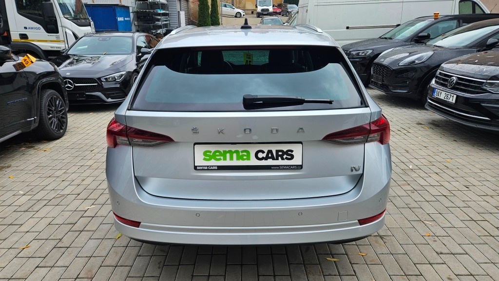Skoda Octavia 1.4 TSI PHEV 150 kW STYLE DSG - 8