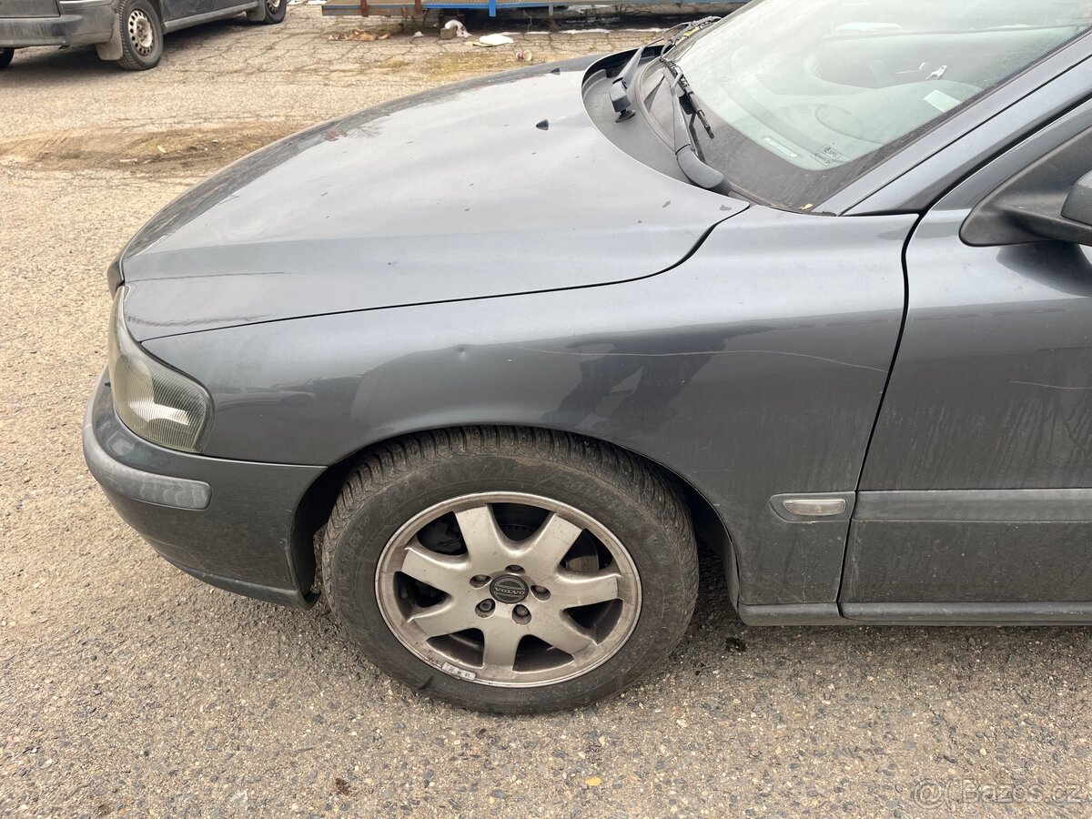 Volvo S60 2.5T 154kW - náhradní díly - 8