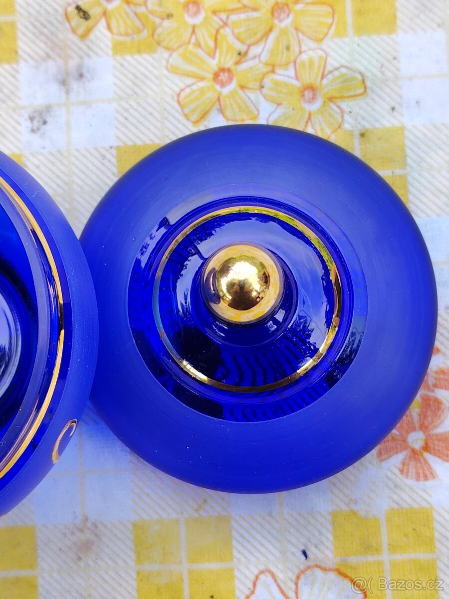 Skleněná modrá cukřenka se zlatým motivem - 8