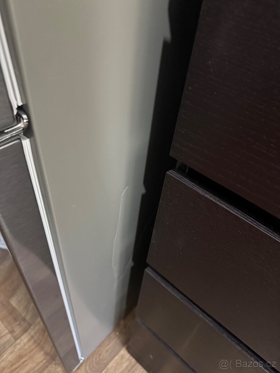 Lednice Smart LG - 2 a půl roku stará - 8