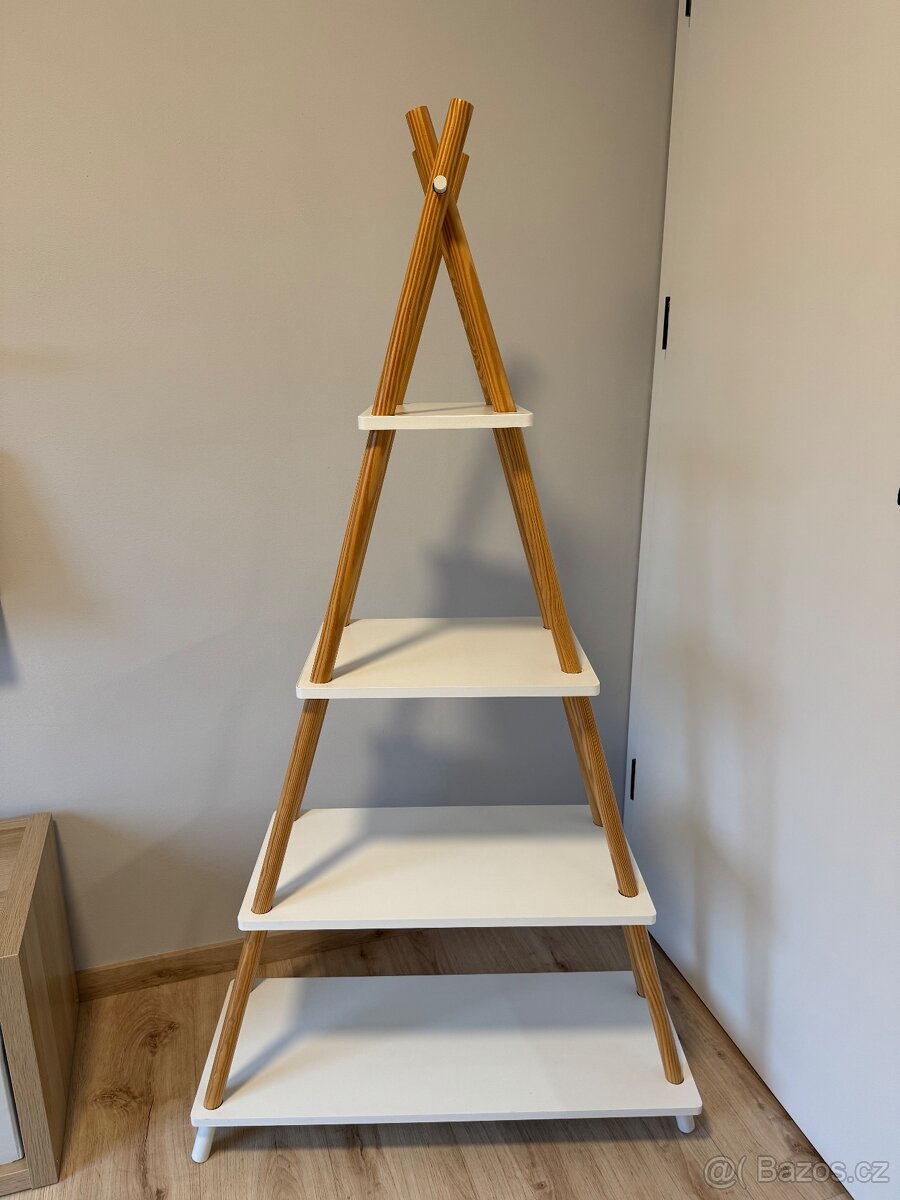 Policovy regal teepee - 8