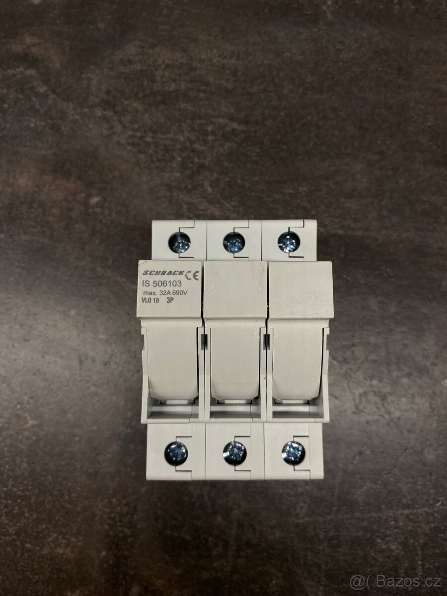 Rozvaděčové komponenty SCHRACK – odpínače 32A, 100A - 8