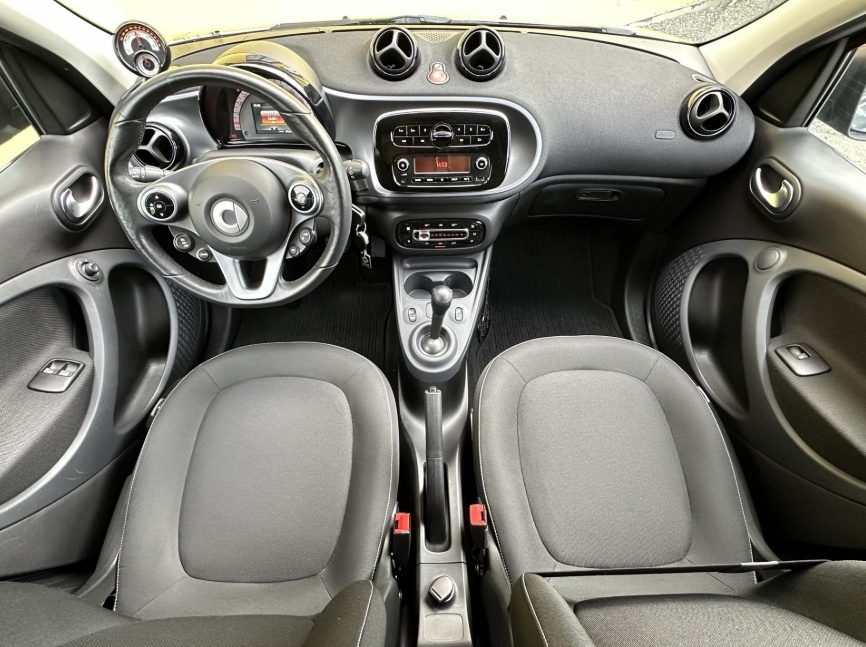 Smart Forfour EQ forfour 1.Maj. Cabrio r.v. 2018 - 8