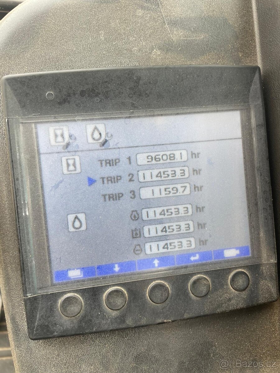 Takeuchi TB290 - 8