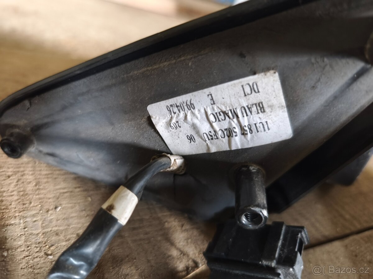 Zrcatko octavia 1 golf 4 - 8