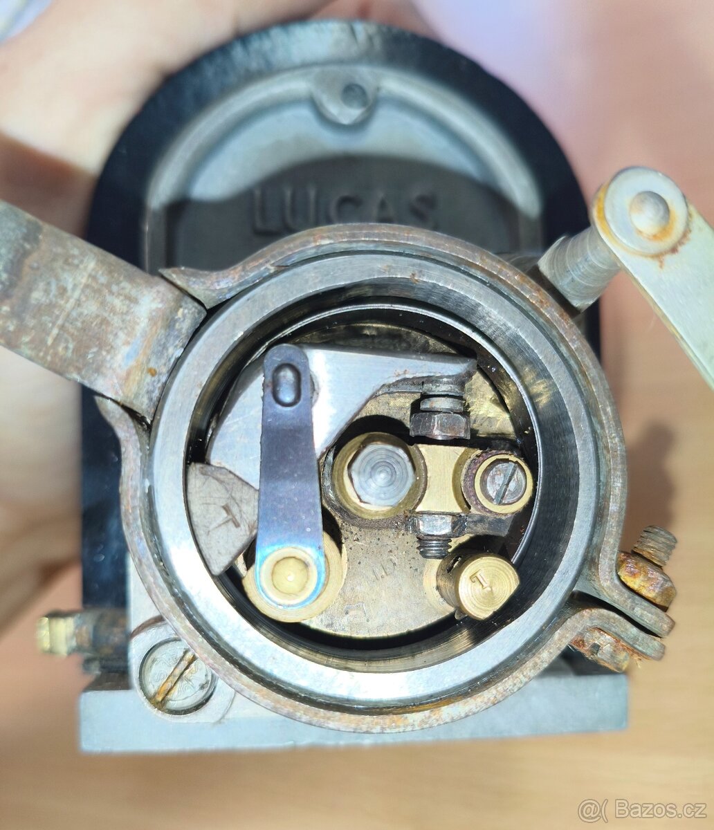 Predám magneto Lucas - 8
