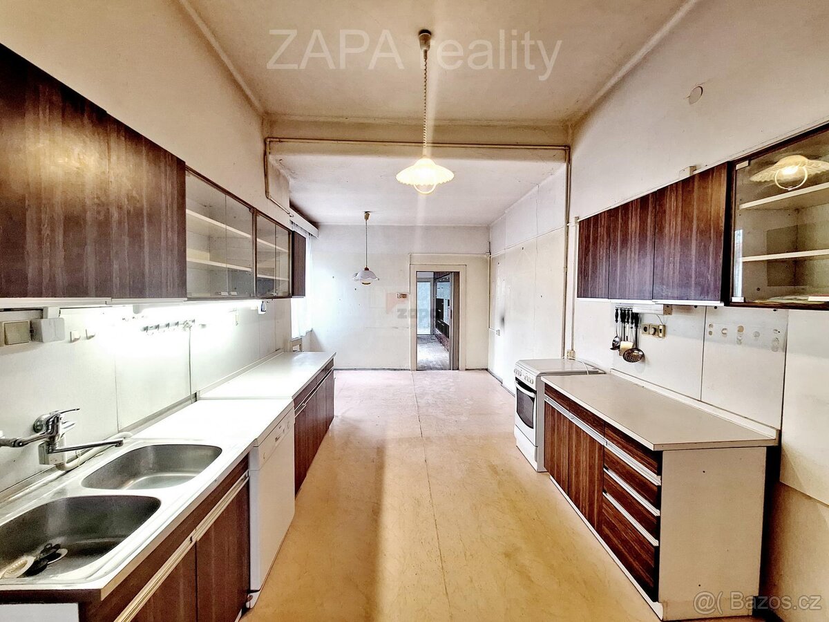 Prodej řadového RD celkem 209 m2, pozemek 543 m2, Roudnice n - 8