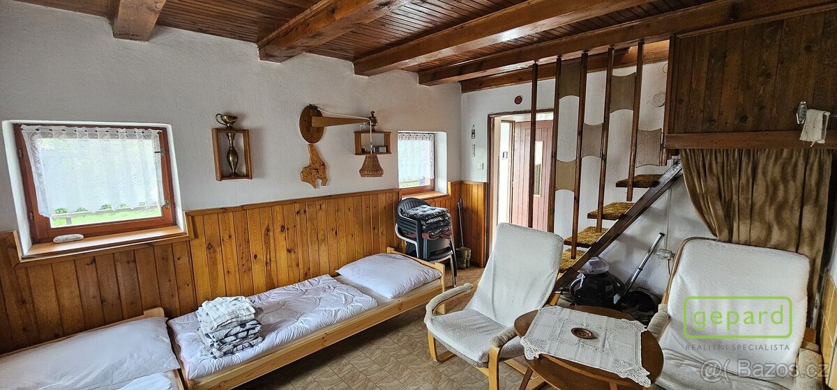 Chata na Lipně, Hůrka u Černé v Pošumaví - 8