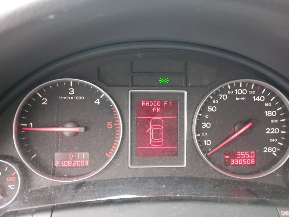 audi A4Avant/1:9 TDI/96 KW/Quattro - 8