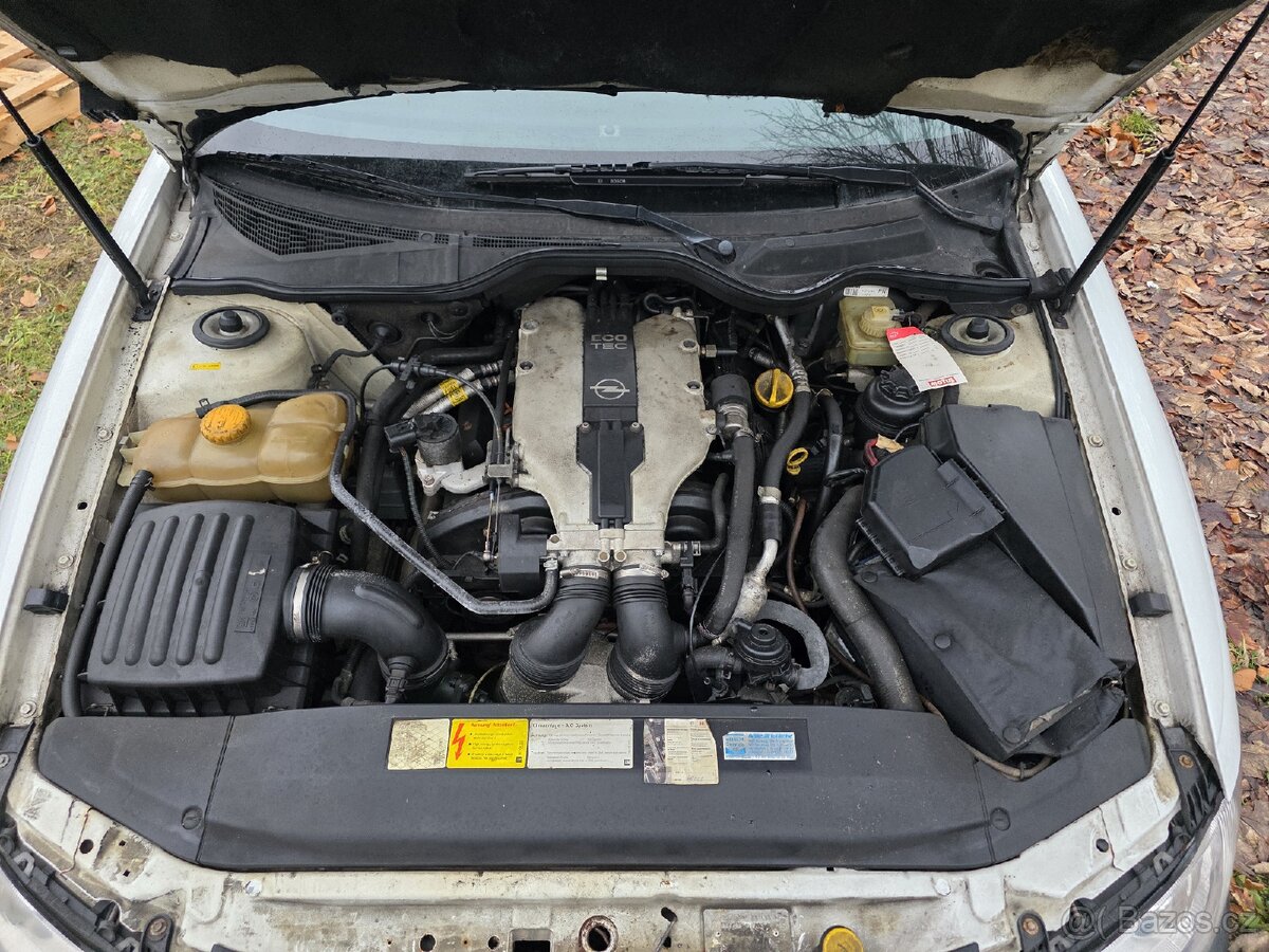 Opel Omega 1.majitel 3.0 V6 - 8