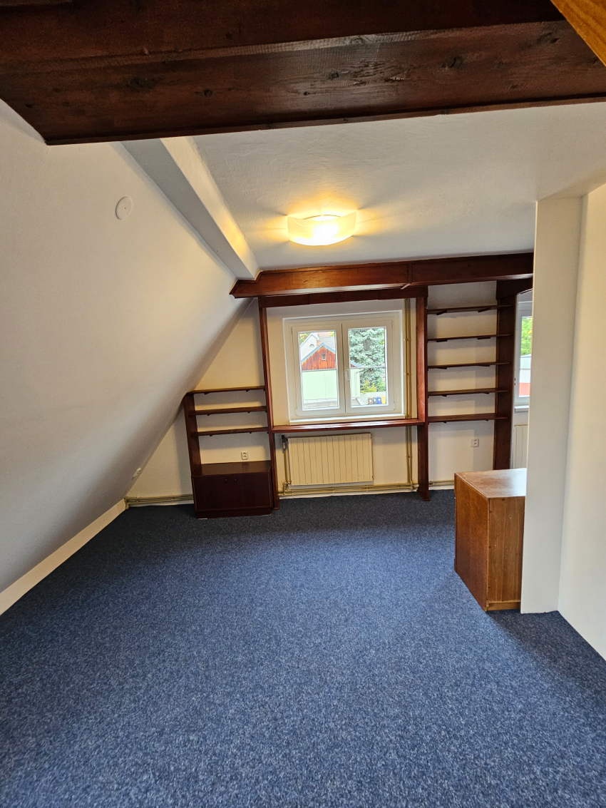 PRONAJMU BYT 3+kk / 70 m2 v Litvínově na Osadě. - 8