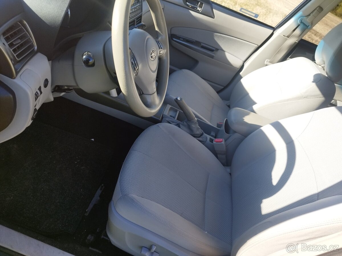 Subaru Forester SH 2.5i LPG 126kW 2011 - 8