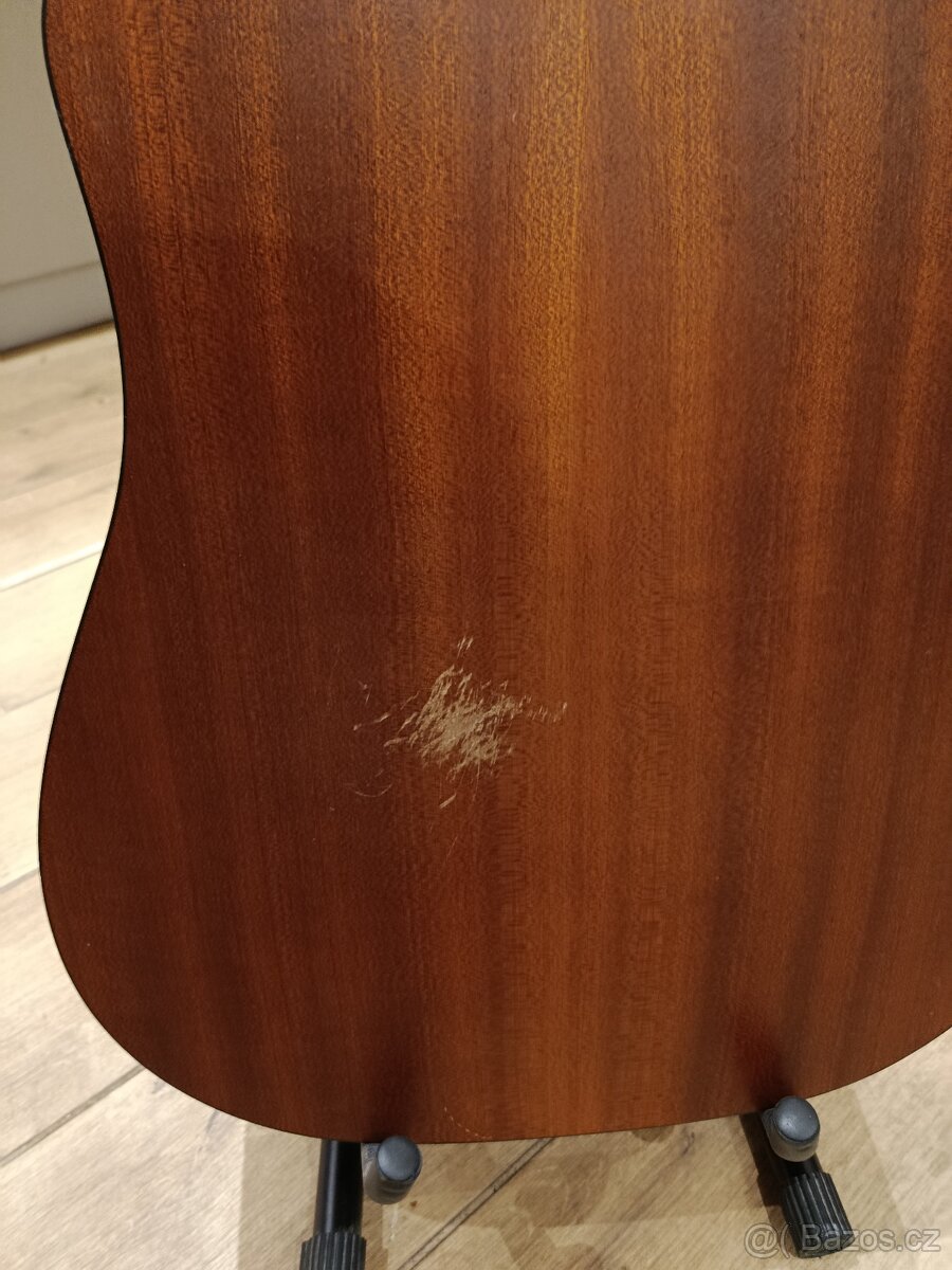 Elektroakustická kytara Taylor 150ce - 8