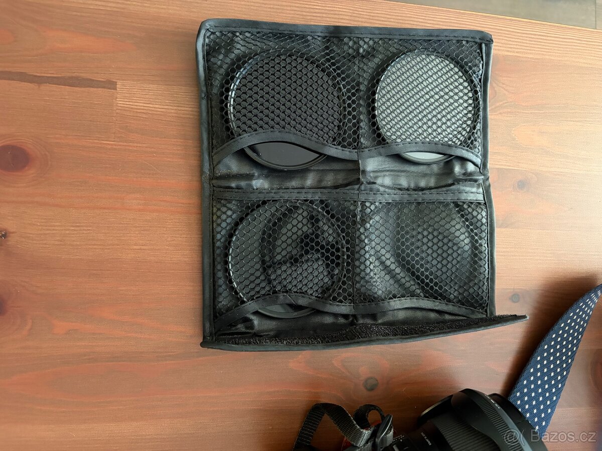 Canon Eos 200D a objektiv Sigma 24mm f/1,4 - 8