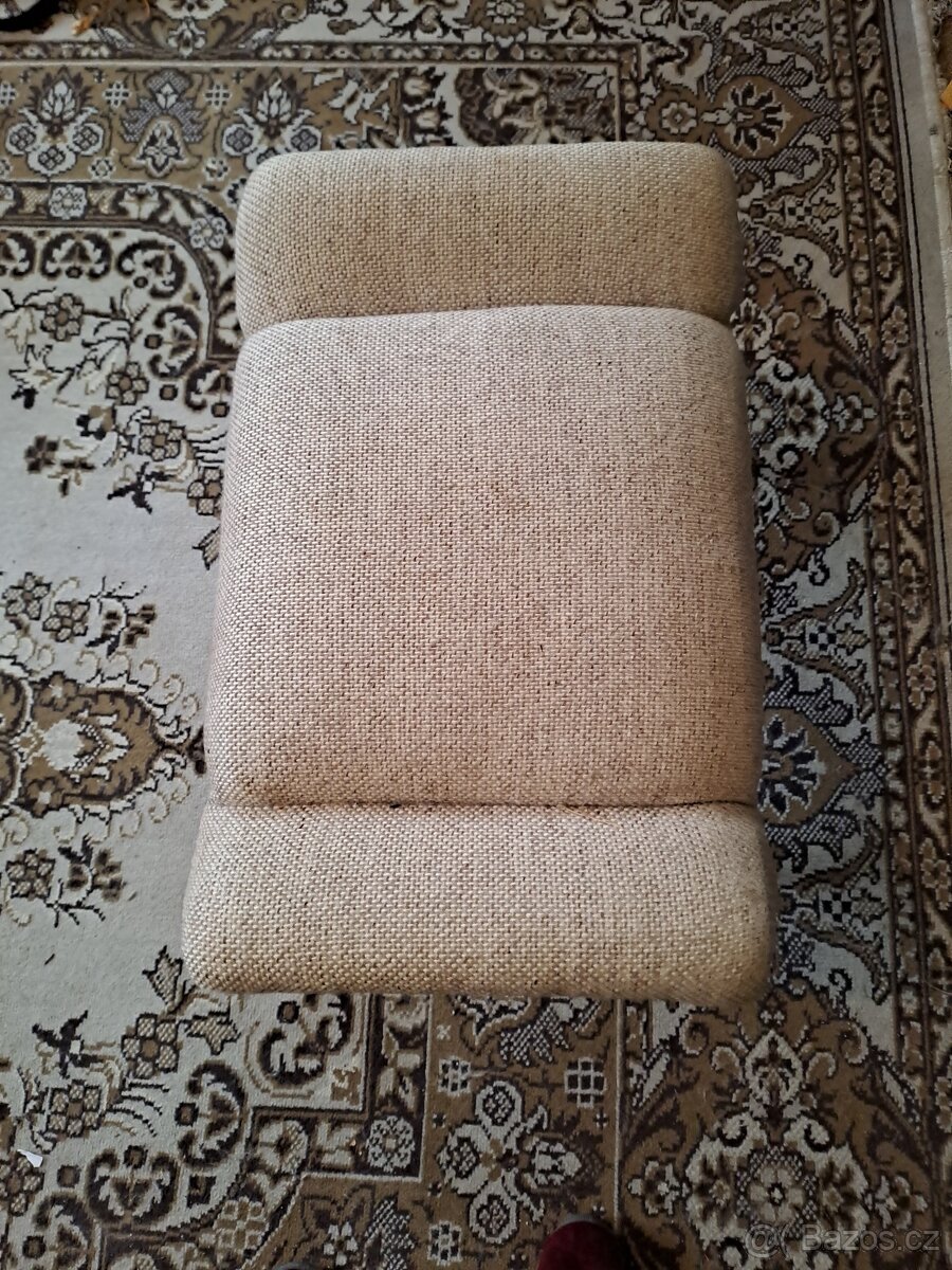 Sedací souprava se stolkem - 8