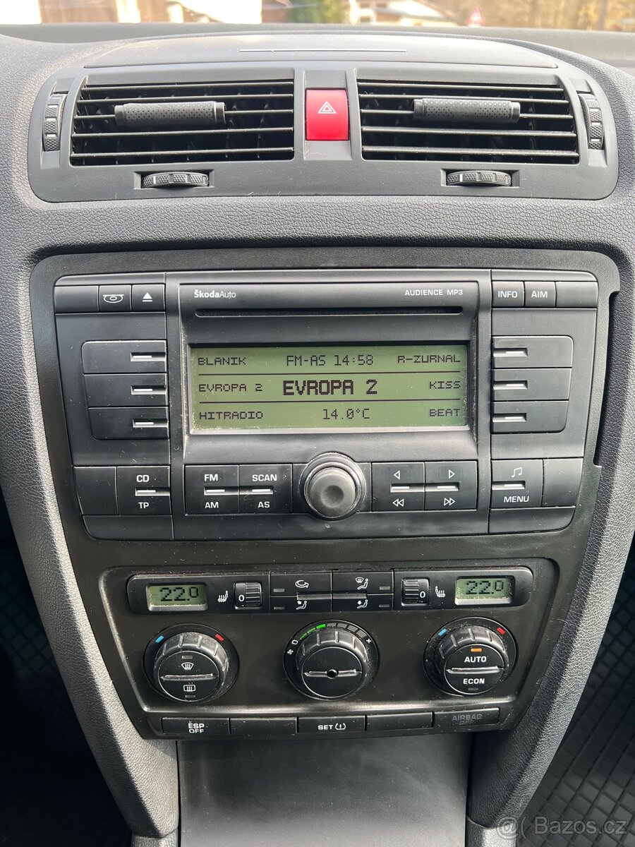 Škoda Octavia 2 Combi 2.0 TDI - 8