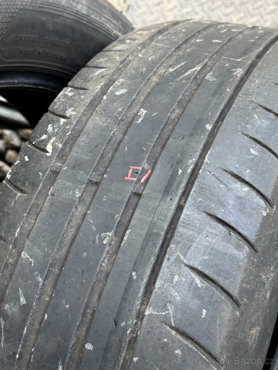 225/55/17 - Goodyear letní sada pneu - 8