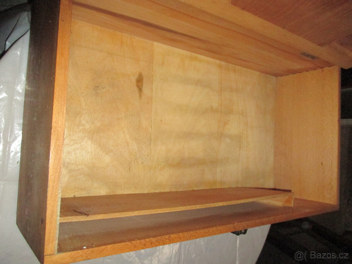 Retro lékárnička - 8