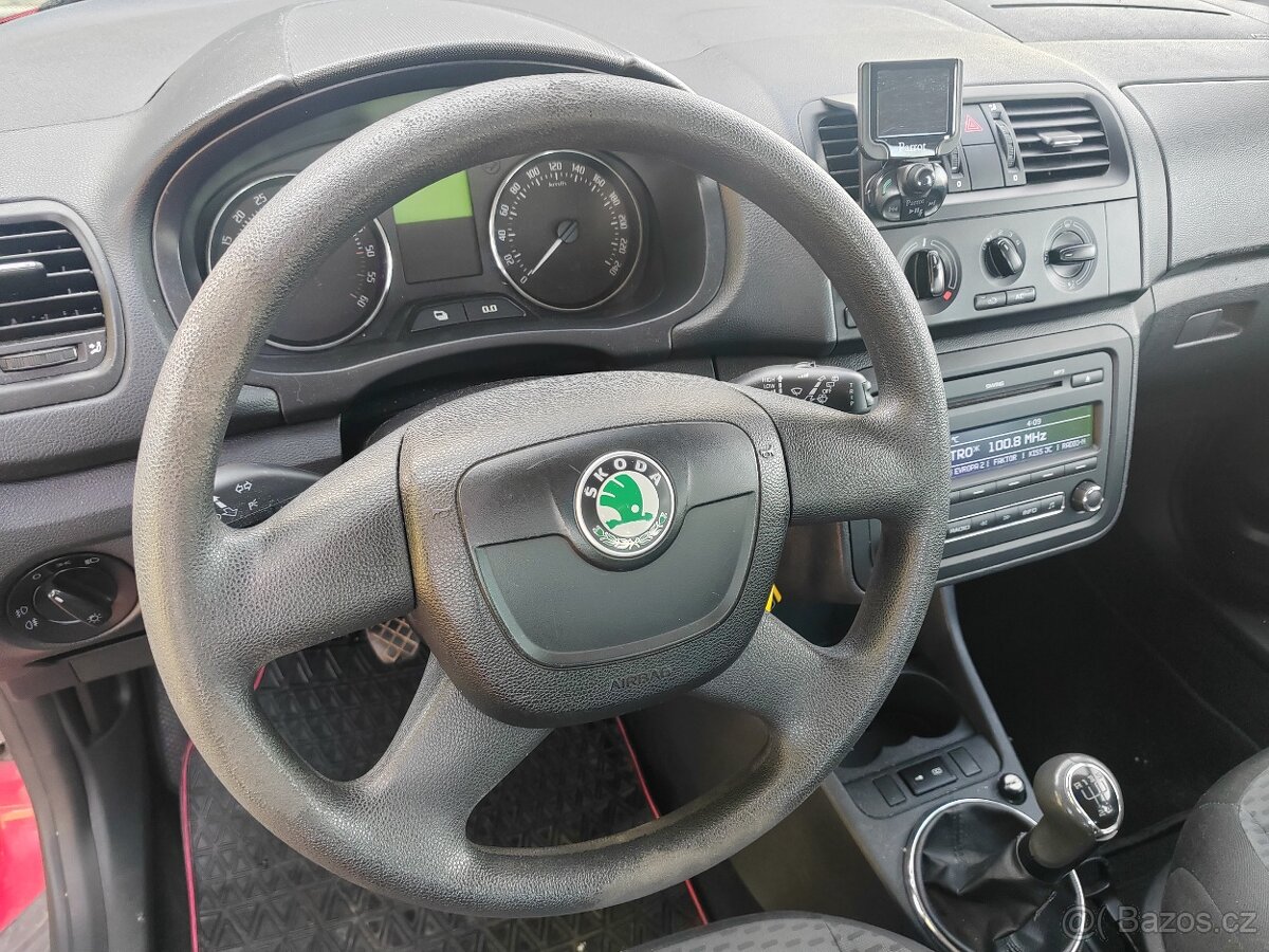 Škoda Roomster 1.6 tdi - 8