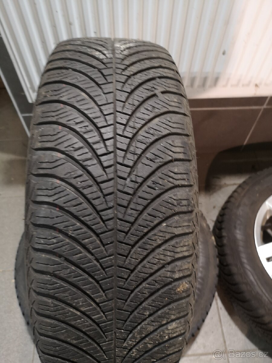 Vw Golf, Bora, Octavia alu + celoroční 195/65/15. - 8