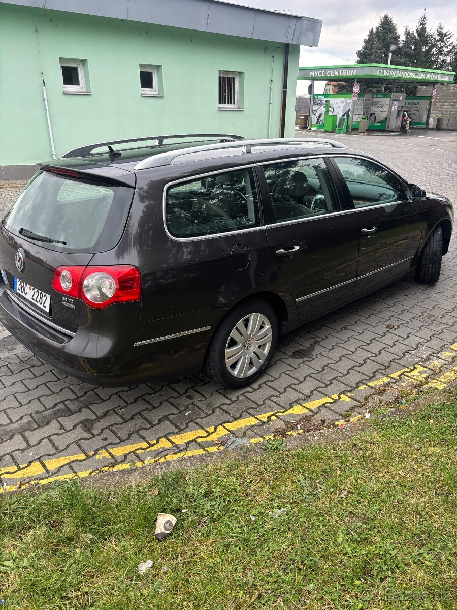 Volkswagen Passat B6 Variant 2.0 TDI 4Motion - 8