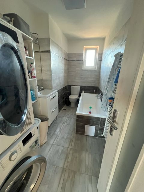 K prodeji rodinný dům Osice č.p. 114, okres Hradec Králové. - 8