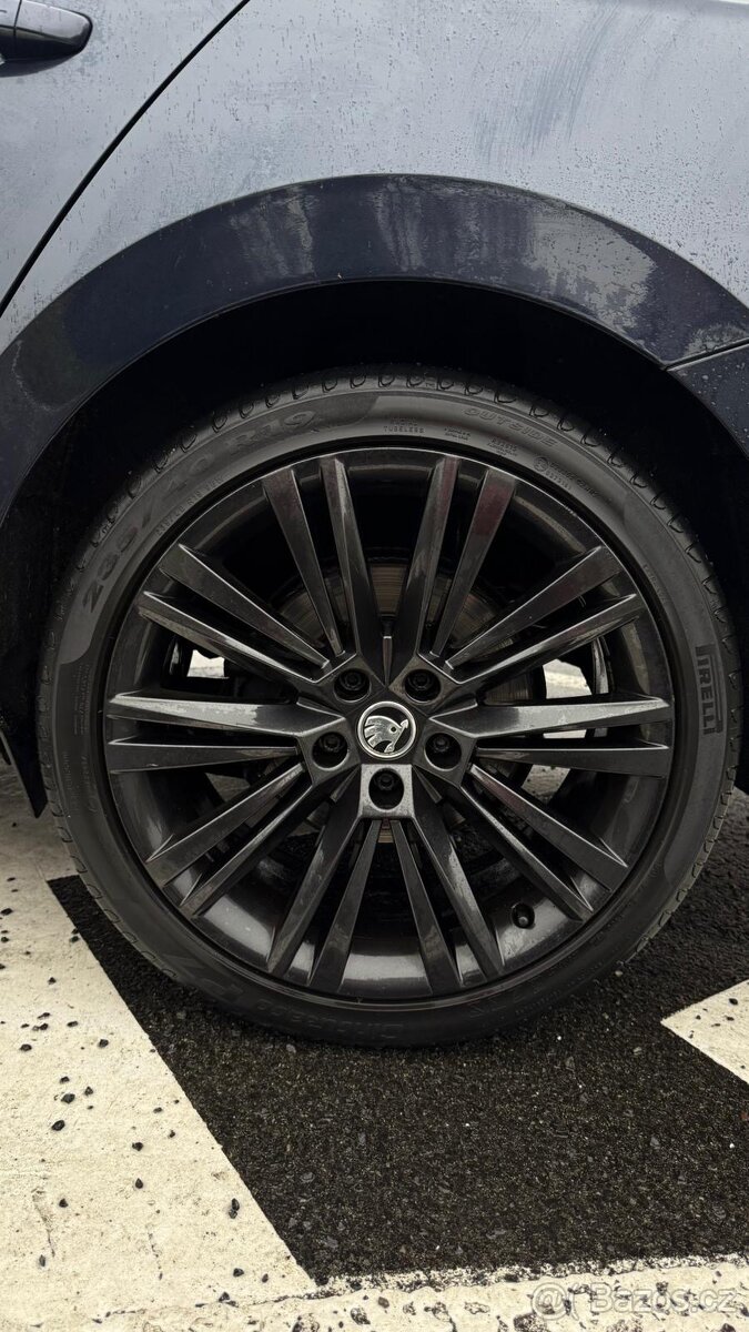 Škoda Superb 3 FL 2.0 TDI 110kW 07/2022 162tkm Matrix Tažné - 8