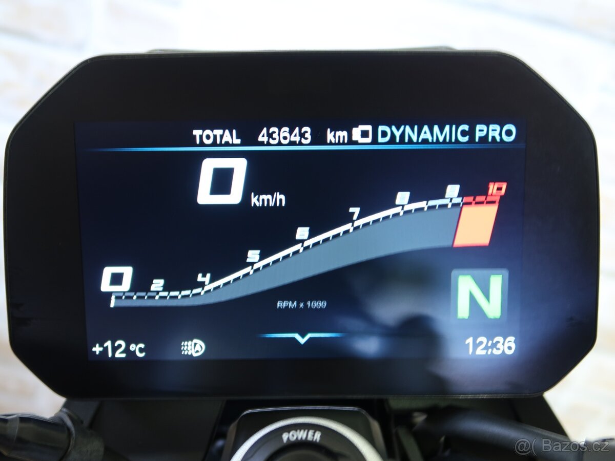 BMW F900R Sport 35kW výborná výbava, po velkém servisu - 8