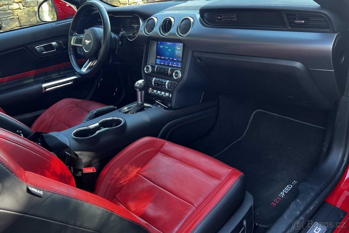 Ford Mustang 5.0 V8 coupe - 8