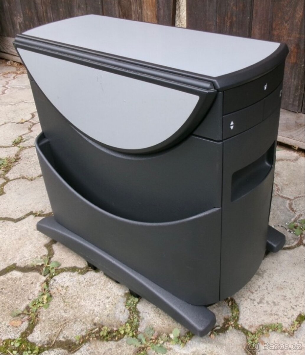 VW T5, T6 Multivan stolek originál, multifunkční stolek - 8