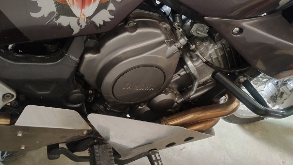 Yamaha XTZ 750 SuperTénéré - 8