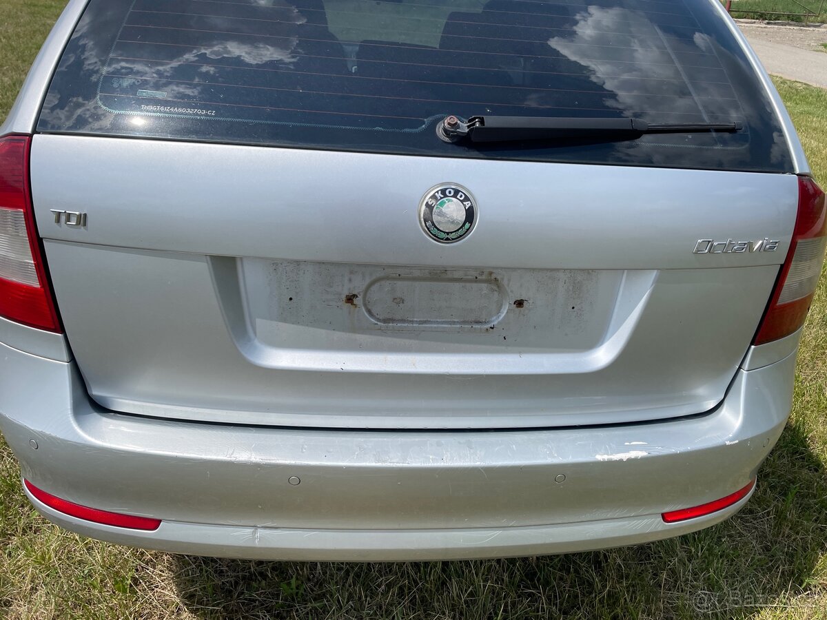 Rozprodám ND Octavii 2 1.6TDI - 8