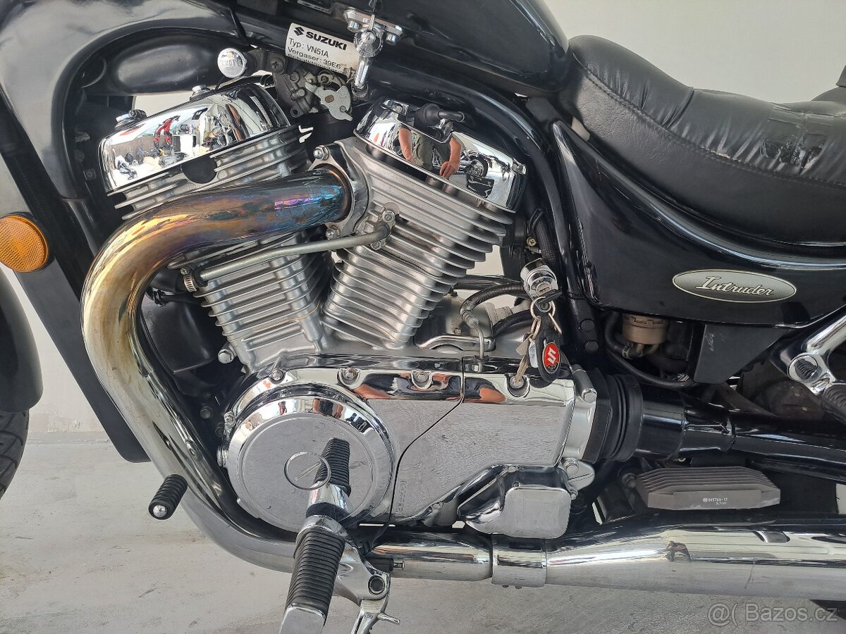 Suzuki VS 600 GL Intruder - 8