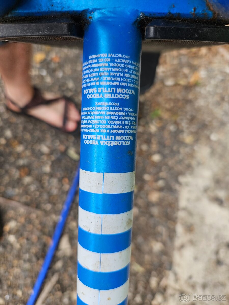 Dětská koloběžka Yedoo modrá s bílou - 8