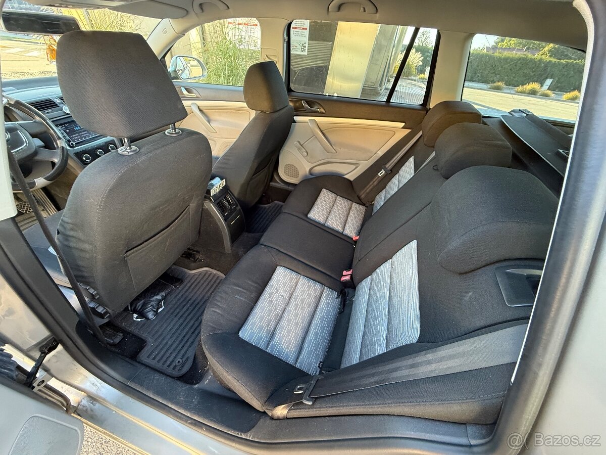 Škoda Octavia 1,6 TDi 77 kw - 8