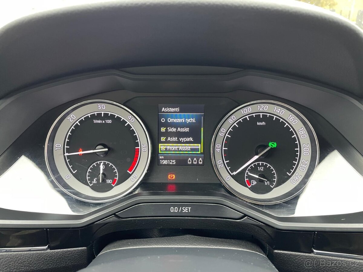 Škoda Superb L&K 2.0Tdi 140kw, dsg, 2020, VÝBAVA - 8