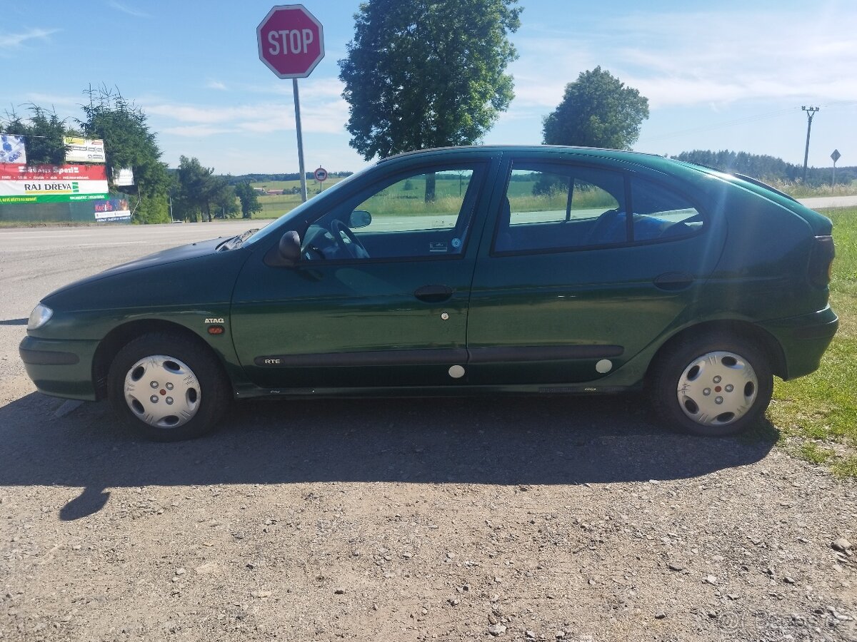 Renault Megane 1.6i RTE - 8