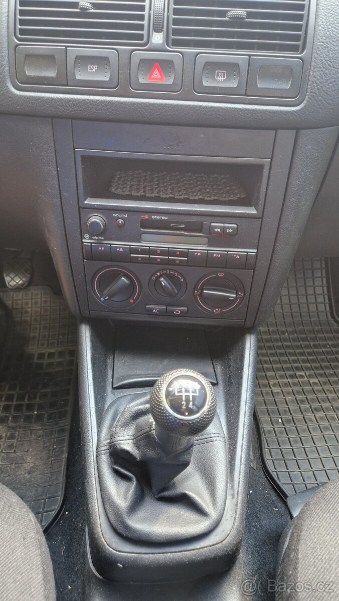 VW Golf IV Edition | poctivý kus, 10 let v jedněch rukou - 8